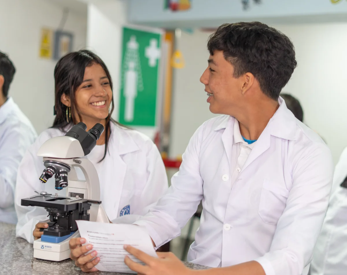 Parte de un grupo educativo global que prioriza el aprendizaje